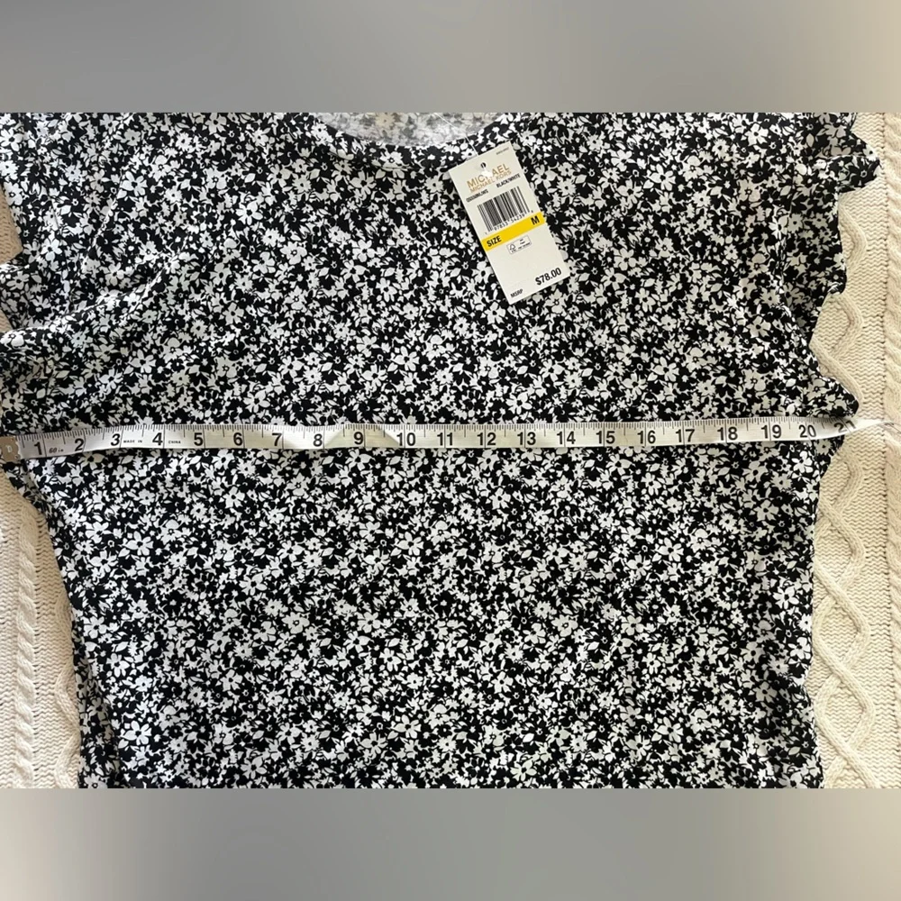 NEW! MICHAEL Michael Kors Floral Black and White Women's Blouse Size Medium - Picture 9 of 10